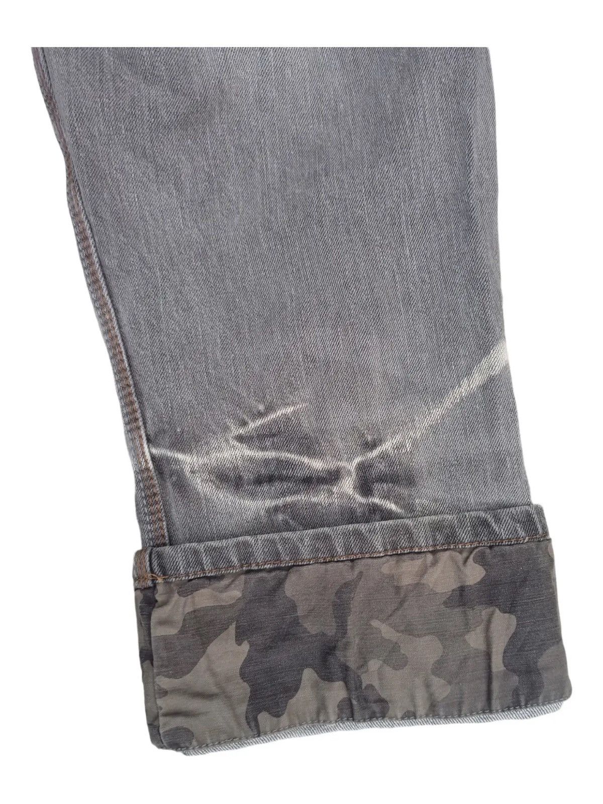 Nicole Club Nicole Club For Men Camo Cuff Zip Pocket Denim Shorts Size US 32 / EU 48 - 11 Thumbnail