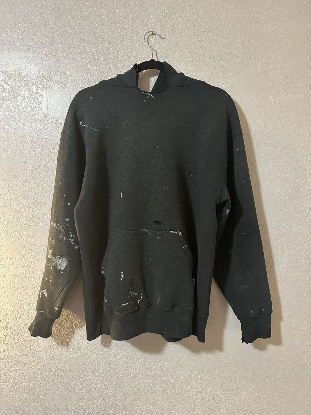 Russell Athletic Faded and distressed Russel Hoodie Size US M / EU 48-50 / 2 - 1 Thumbnail