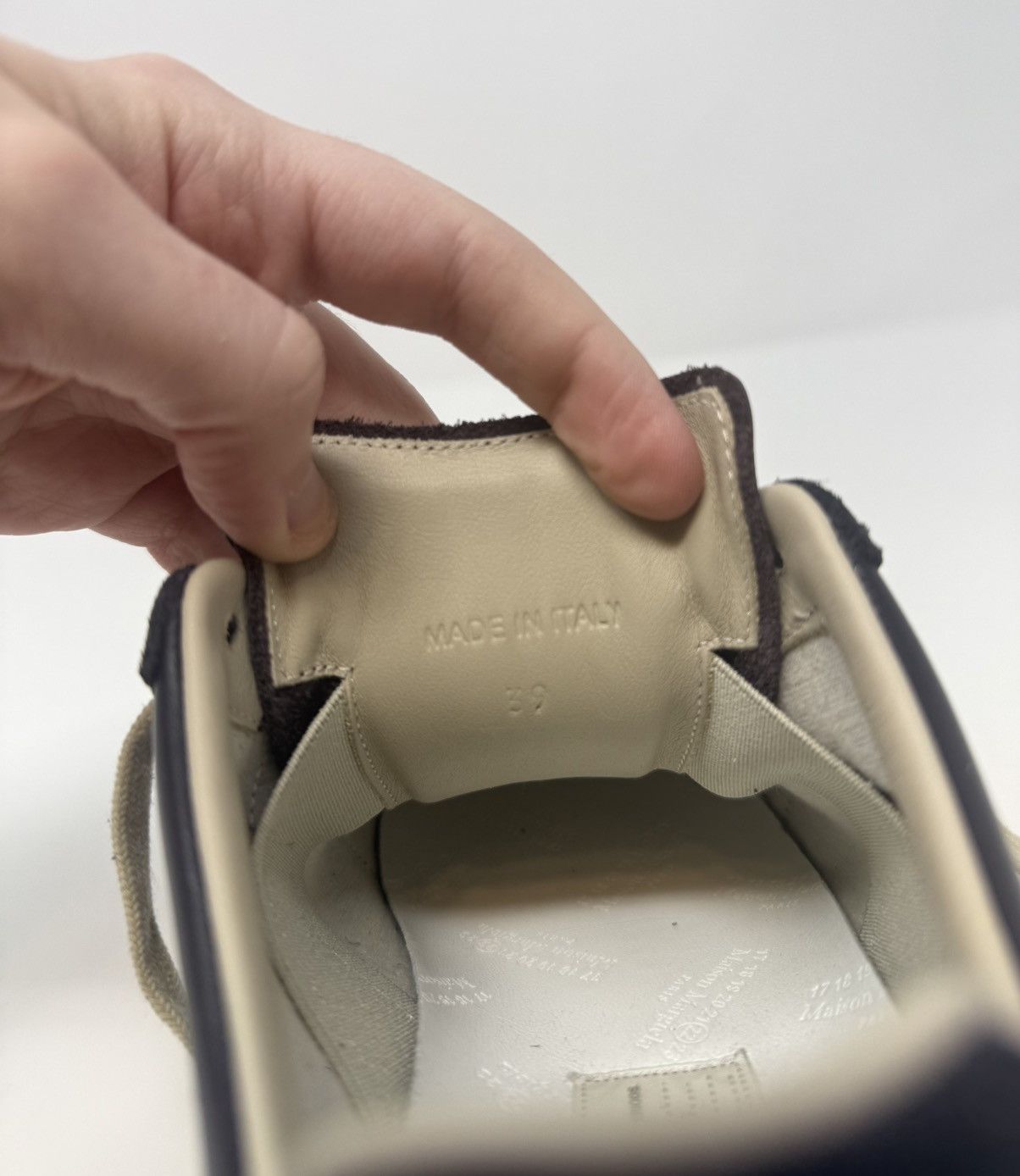 Maison Margiela Maison Margiela Replica GAT Sneaker Purple Size US 6 / EU 39 - 7 Thumbnail