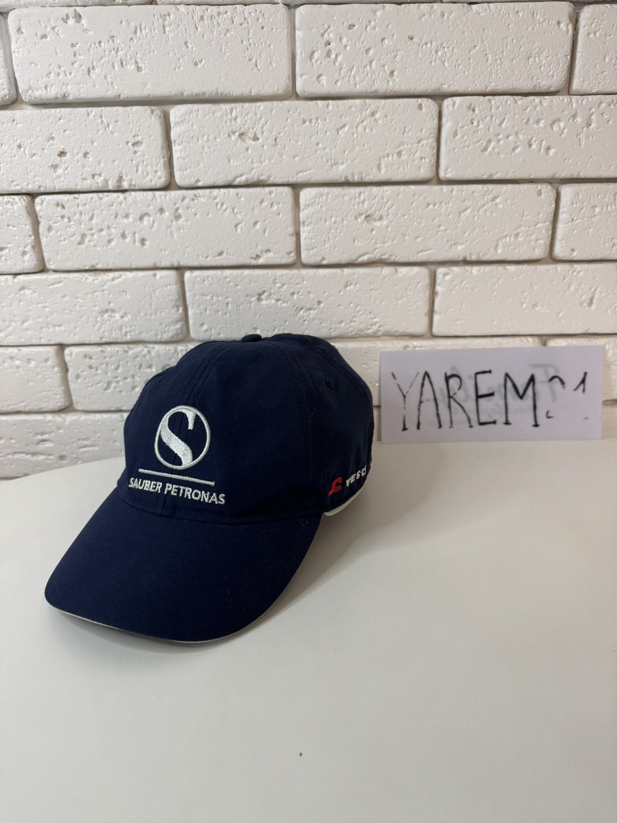 Vintage Sauber Petronas vintage cap hat Size ONE SIZE - 1 Thumbnail