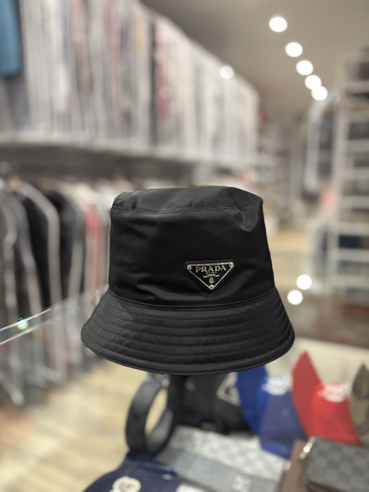 Prada Prada Re-Nylon Bucket Hat Black Size ONE SIZE - 1 Thumbnail