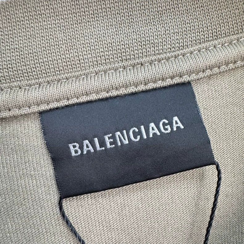 Balenciaga Balenciaga size 4 Grain print monogram fake two long sleeve Size US L / EU 52-54 / 3 - 6 Thumbnail