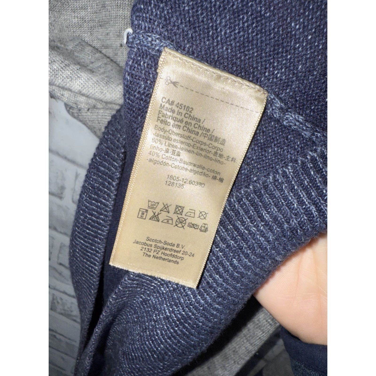 Scotch & Soda Scotch & Soda Home Alone Round Neck Pullover Sweater Mens L Gray Cotton Linen Knit Pullover Casual Fall Winter Regular Size US L / EU 52-54 / 3 - 8 Thumbnail