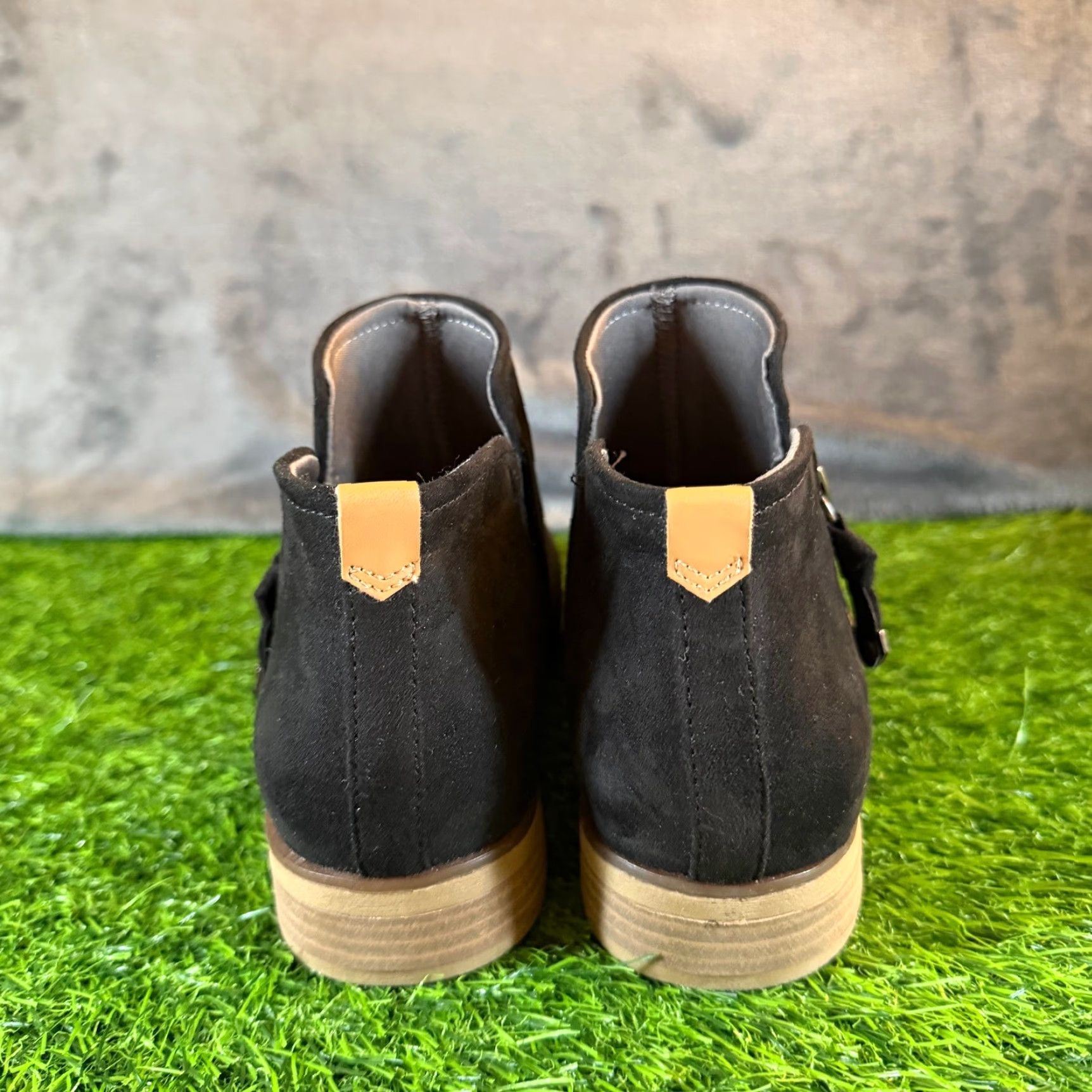 Vintage Dr Scholl's Ankle Booties Women 8.5 Black Faux Suede Zip Comfort Low Heel Bootie Casual Workwear Size US 9 / IT 39 - 6 Thumbnail