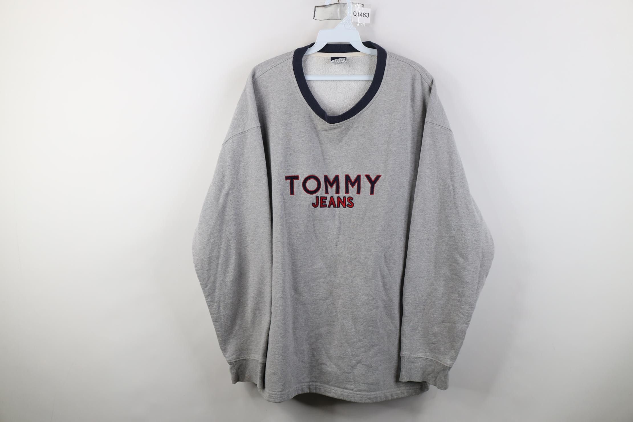Tommy Hilfiger Vintage 90s Tommy Hilfiger Spell Tommy Jeans Sweatshirt Gray Size US XL / EU 56 / 4 - 1 Thumbnail