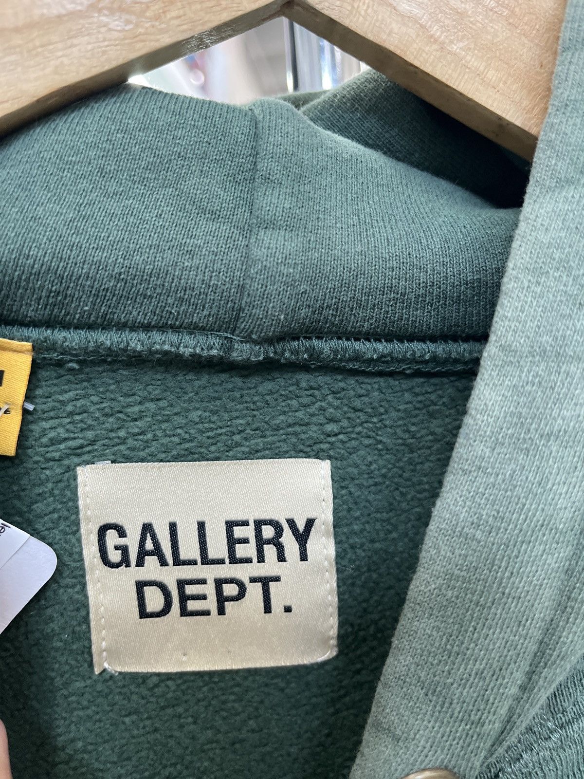 Gallery Dept. Gallery dept center logo hoodie Size US M / EU 48-50 / 2 - 2 Thumbnail