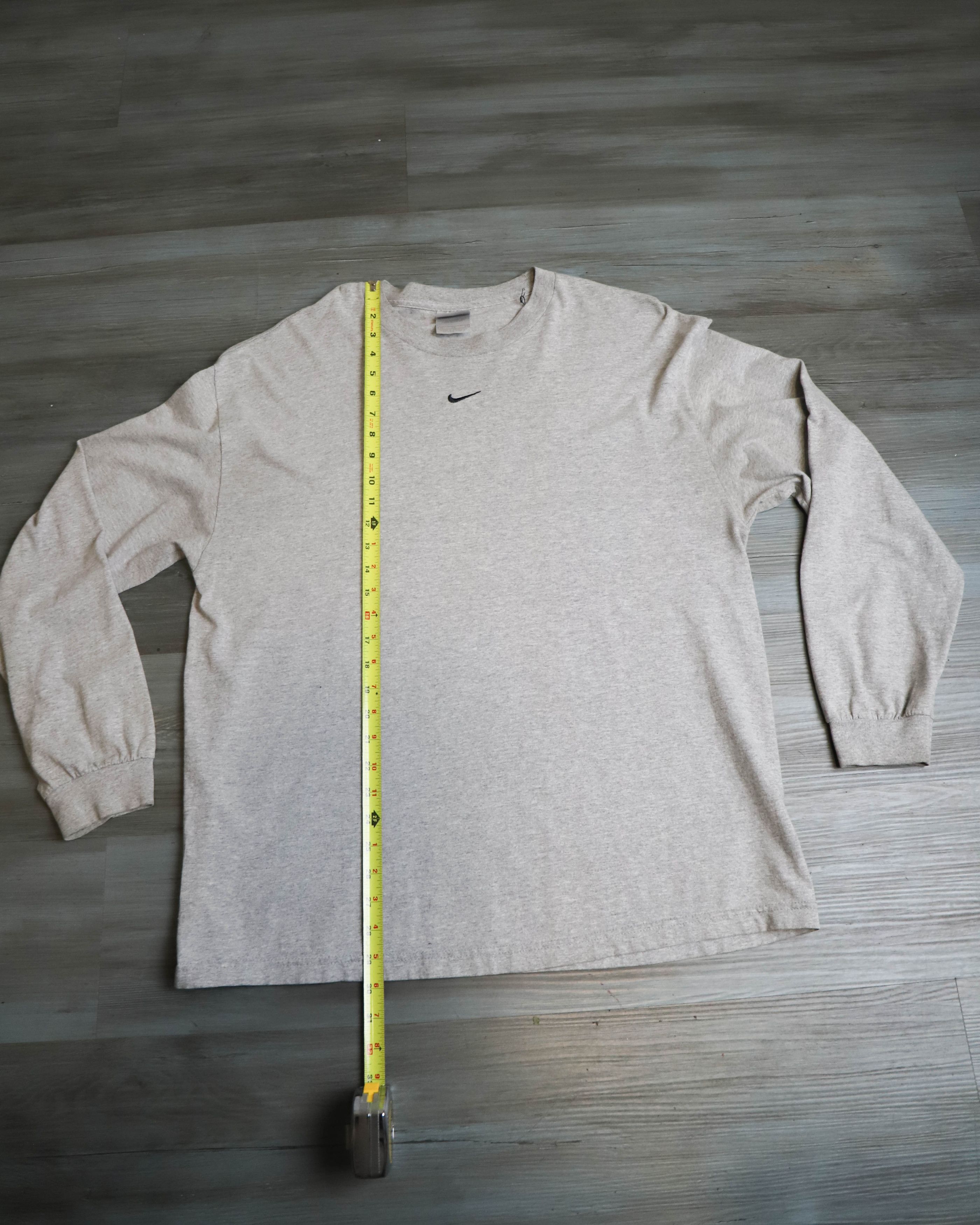 Nike Nike Center Swoosh Long Sleeve Shirt Grey Y2K Minimal Size US XL / EU 56 / 4 - 2 Thumbnail