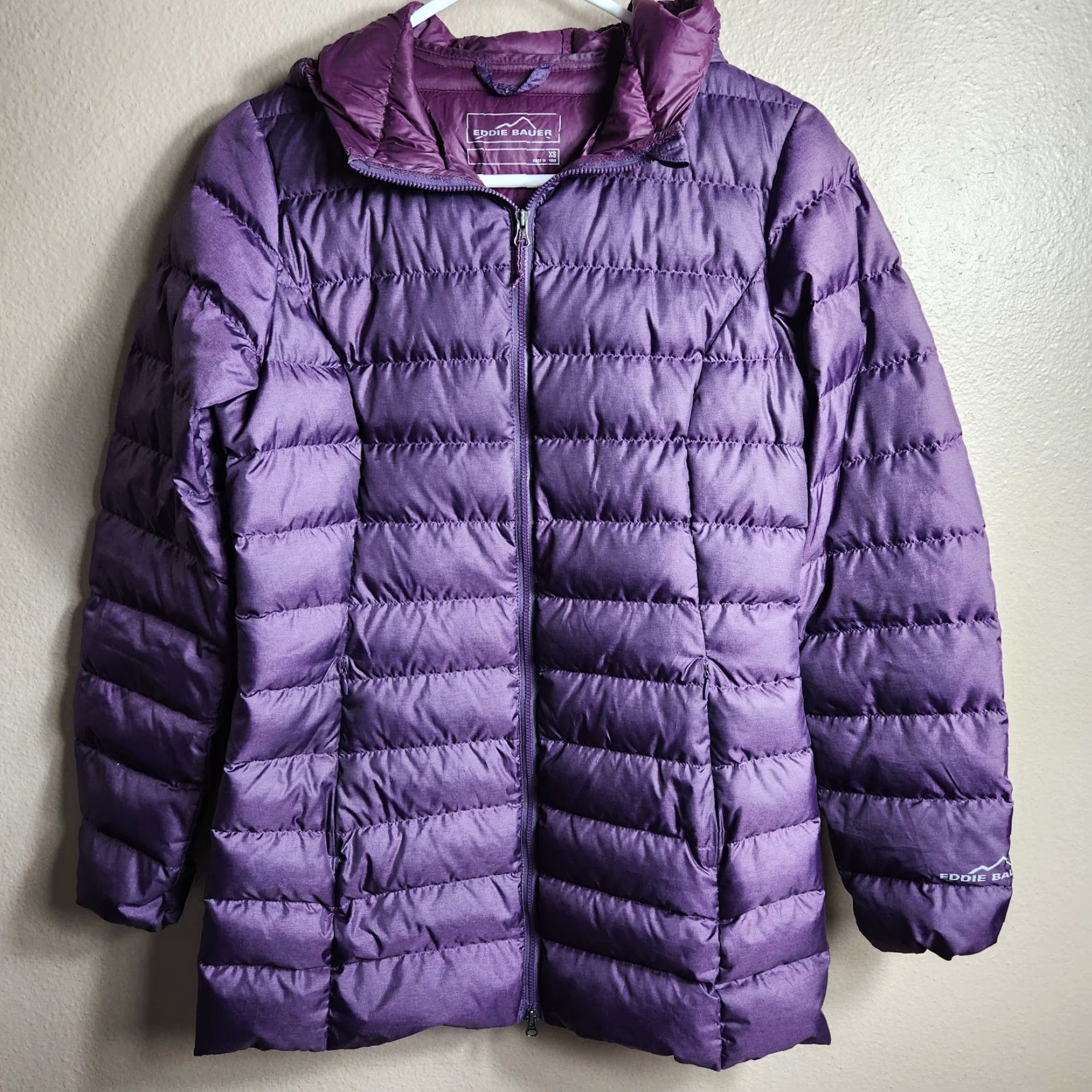 Eddie Bauer VINTAGE Eddie Bauer Womens Plum Purple Channeled Down Hooded Parka XS Coat Womens Parka Down Hooded Size XS / US 0-2 / IT 36-38 - 3 Thumbnail