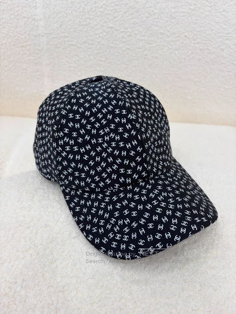 Chanel Chanel Beach series full logo baseball cap Size ONE SIZE - 1 Thumbnail