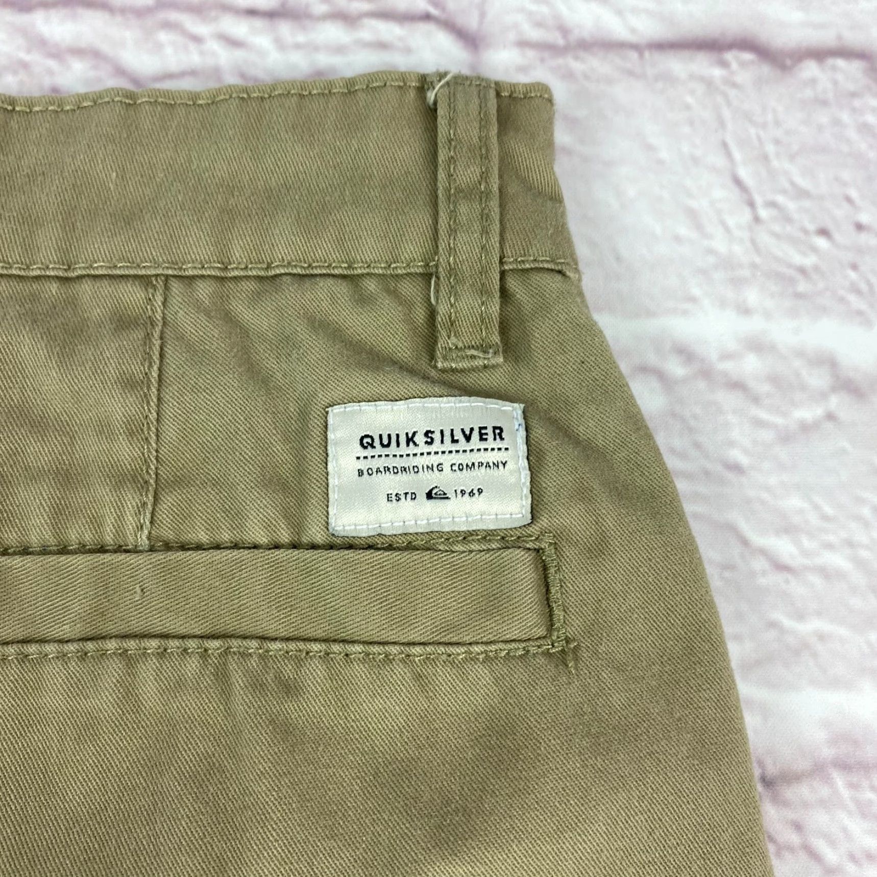 Quiksilver Quiksilver Mens Hybrid Board Shorts Size 30 Khaki Straight Fit Flat Front Size US 30 / EU 46 - 5 Thumbnail
