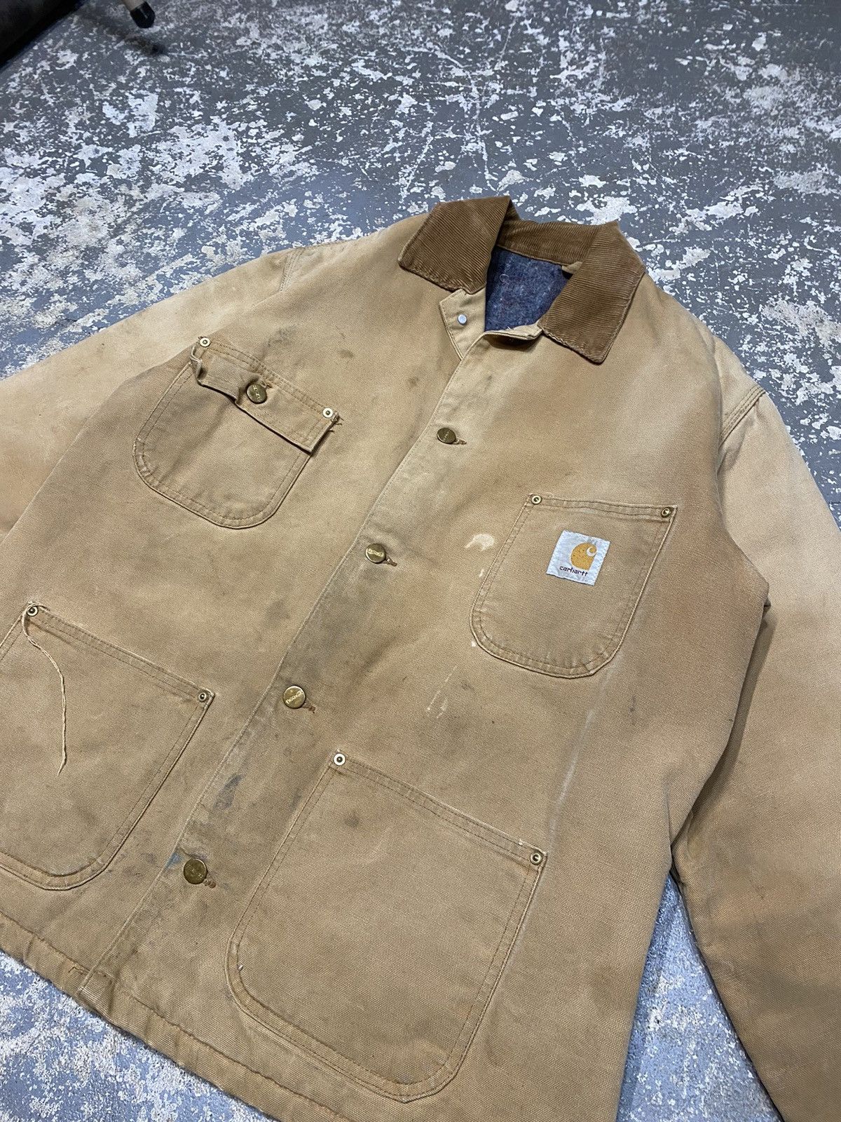 Carhartt × Vintage Vintage Carhartt Blanket Lined Faded Tan Chore Coat Jacket Size US M / EU 48-50 / 2 - 5 Thumbnail