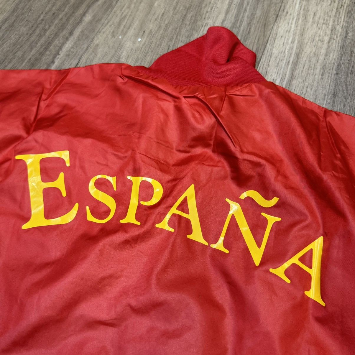 Adidas Spain Euro2012 adidas light jacket (bnwt) Size US L / EU 52-54 / 3 - 5 Thumbnail