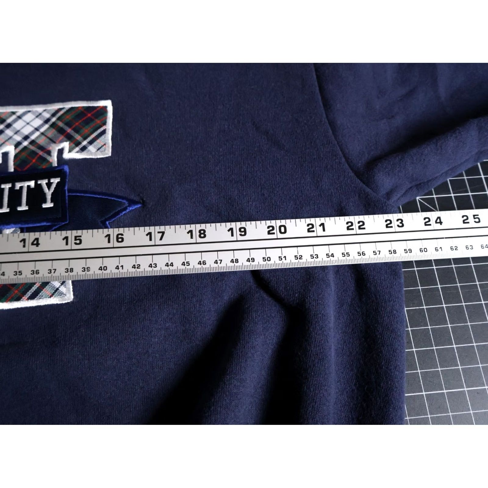 Lee VINTAGE Lee Sweatshirt 90s Holy Trinity Catholic School Embroidered Mock Neck Blue Womens Large Size L / US 10 / IT 46 - 5 Thumbnail