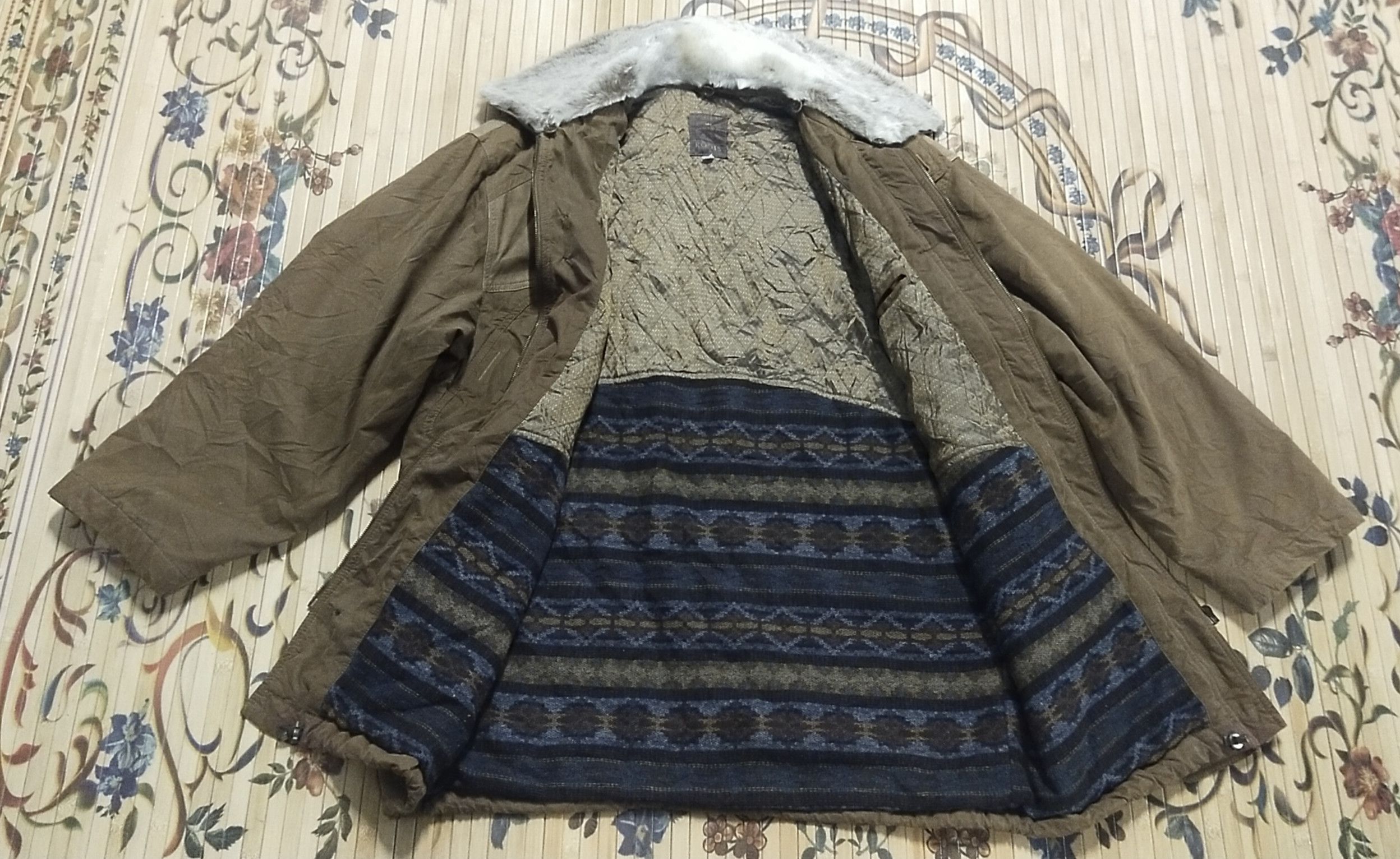 Roots FINAL DROP VINTAGE ROOTS JACKET M Size US M / EU 48-50 / 2 - 7 Thumbnail