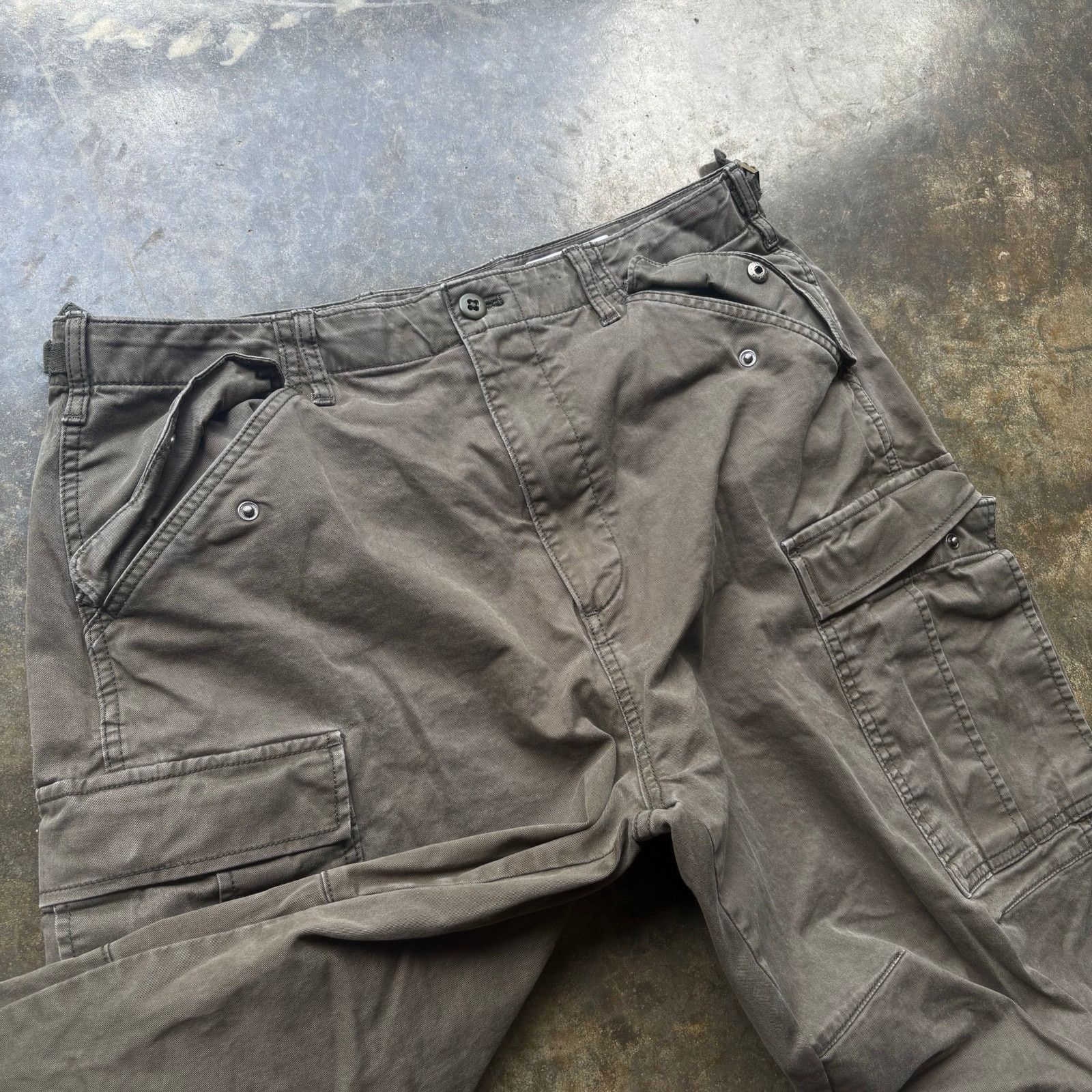 Gap × Vintage Crazy Vintage Y2K Gap Snap Button Cargo Pants Size US 34 / EU 50 - 3 Thumbnail