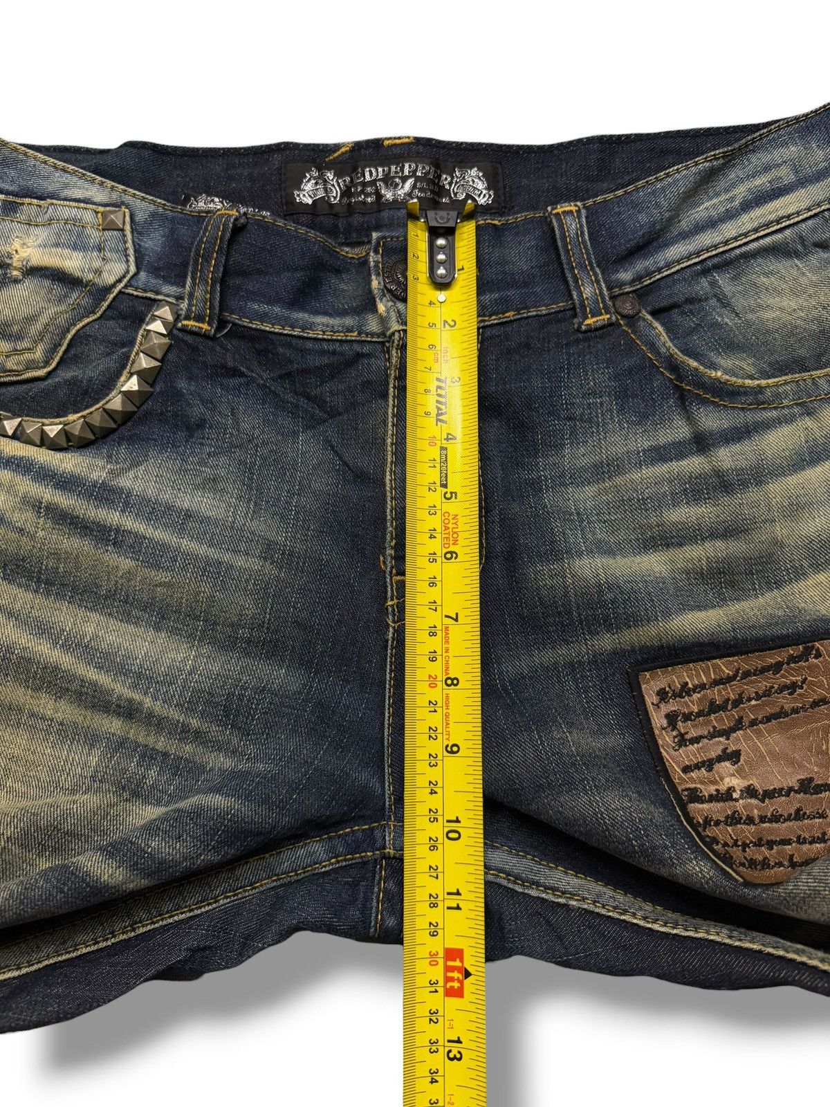 Japanese Brand Vintage Red Pepper Japan & Co | Y2K Heavy Fade Studded | W35 Size US 35 - 17 Thumbnail
