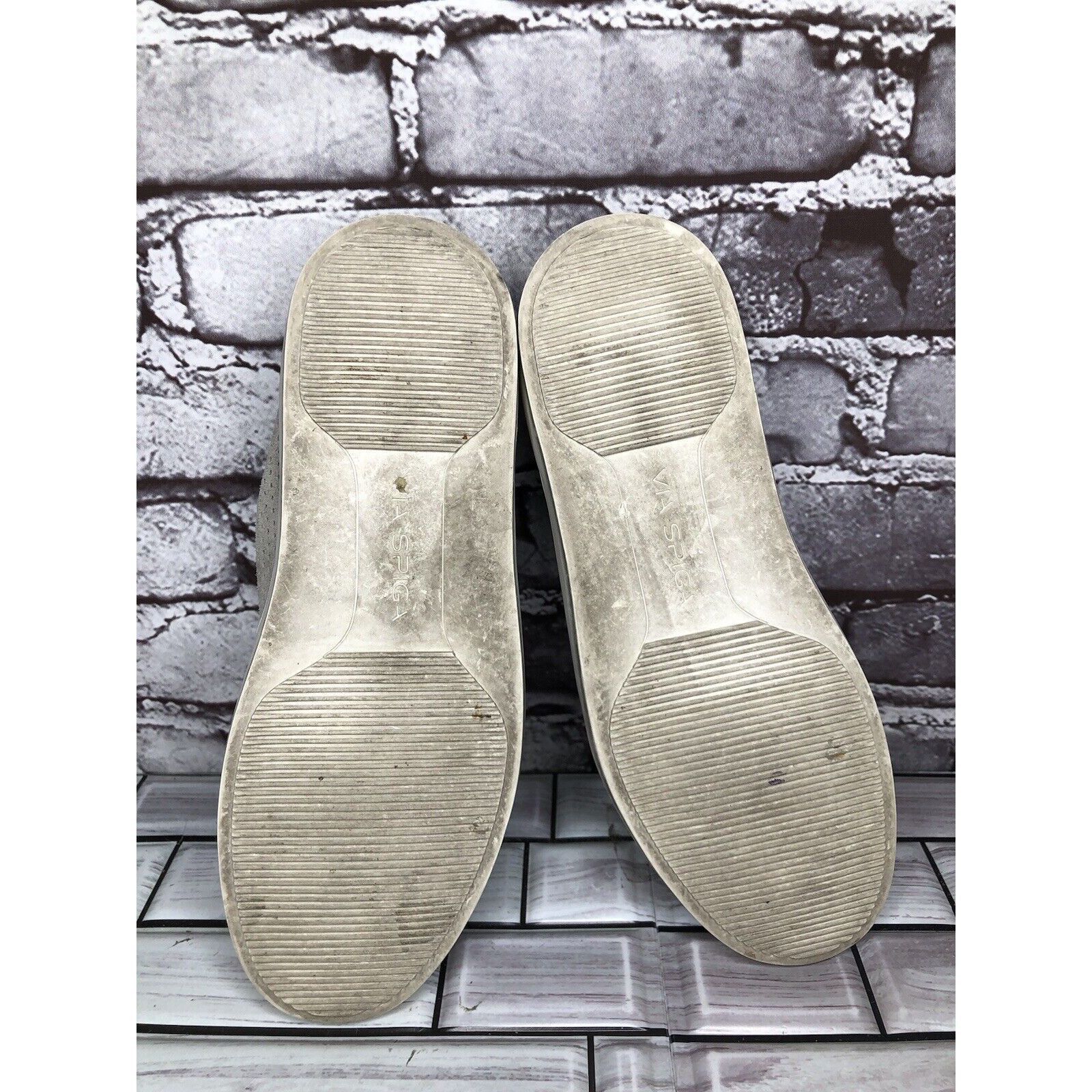 Other Via Spiga Grey Suede Leather Perforated Slip On Sneaker Shoe Size US 7 / IT 37 - 6 Thumbnail