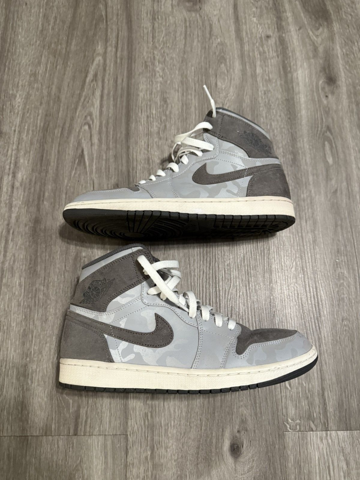 Jordan Brand Jordan 1 grey camo Size US 9.5 / EU 42-43 - 1 Thumbnail