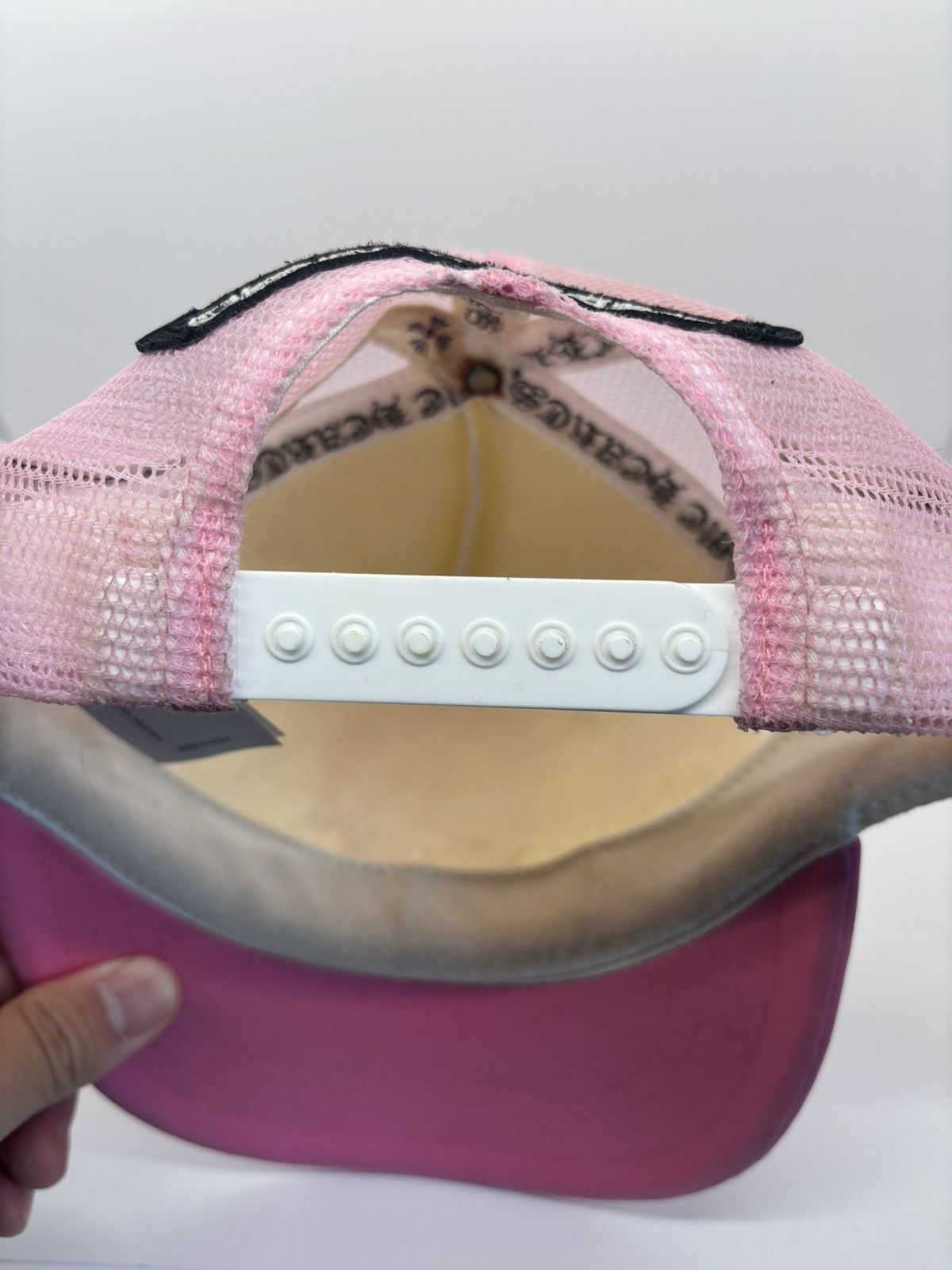 Chrome Hearts Chrome hearts pink horseshoe trucker hat Size ONE SIZE - 5 Thumbnail