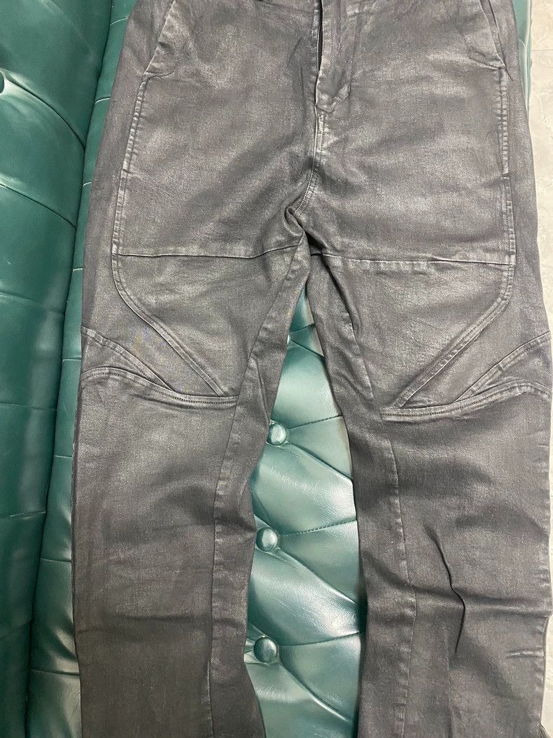 Julius julius size:2 Stylish wax-coated geometric jeans Size US 26 / EU 42 - 3 Thumbnail