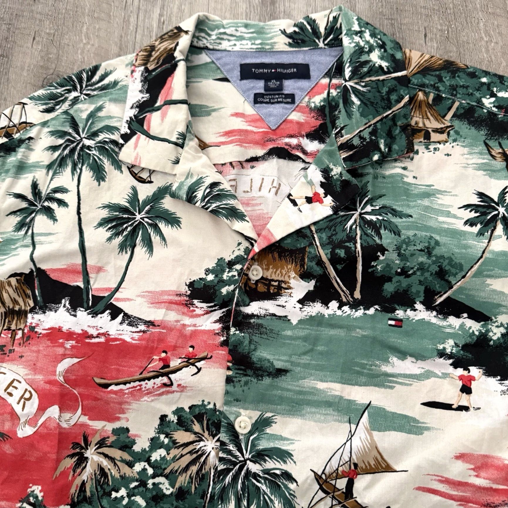 Tommy Hilfiger Tommy Hilfiger Hawaiian Shirt Mens XL Custom Fit Tropical South Pacific Multicolor Floral Button-Up Short Sleeve Casual Beach Size US XL / EU 56 / 4 - 7 Thumbnail
