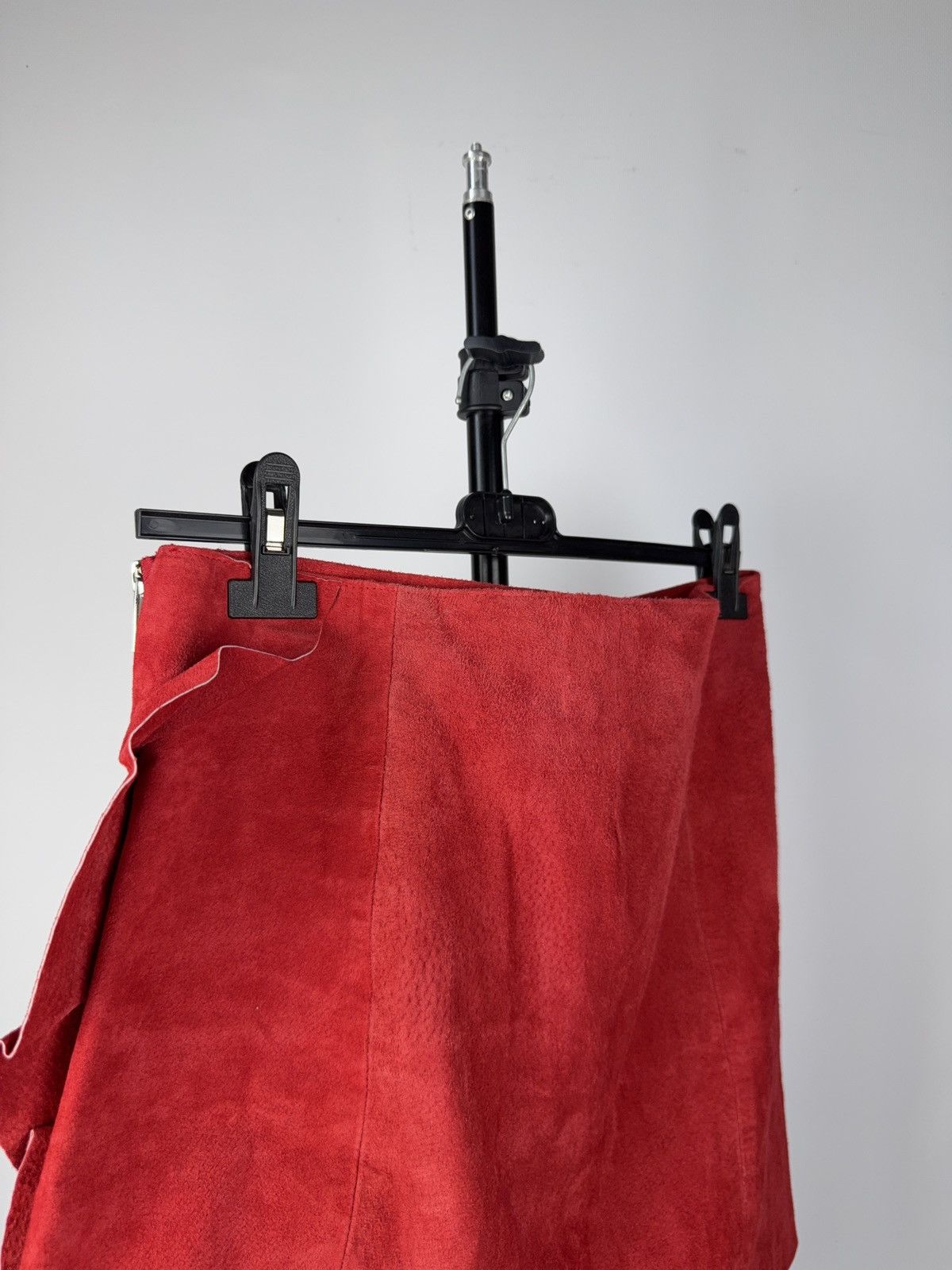 Other Vintage Y2K Leather Avant-Garde Retro 90s Red Mini Skirt Size 30" / US 8 / IT 44 - 4 Thumbnail