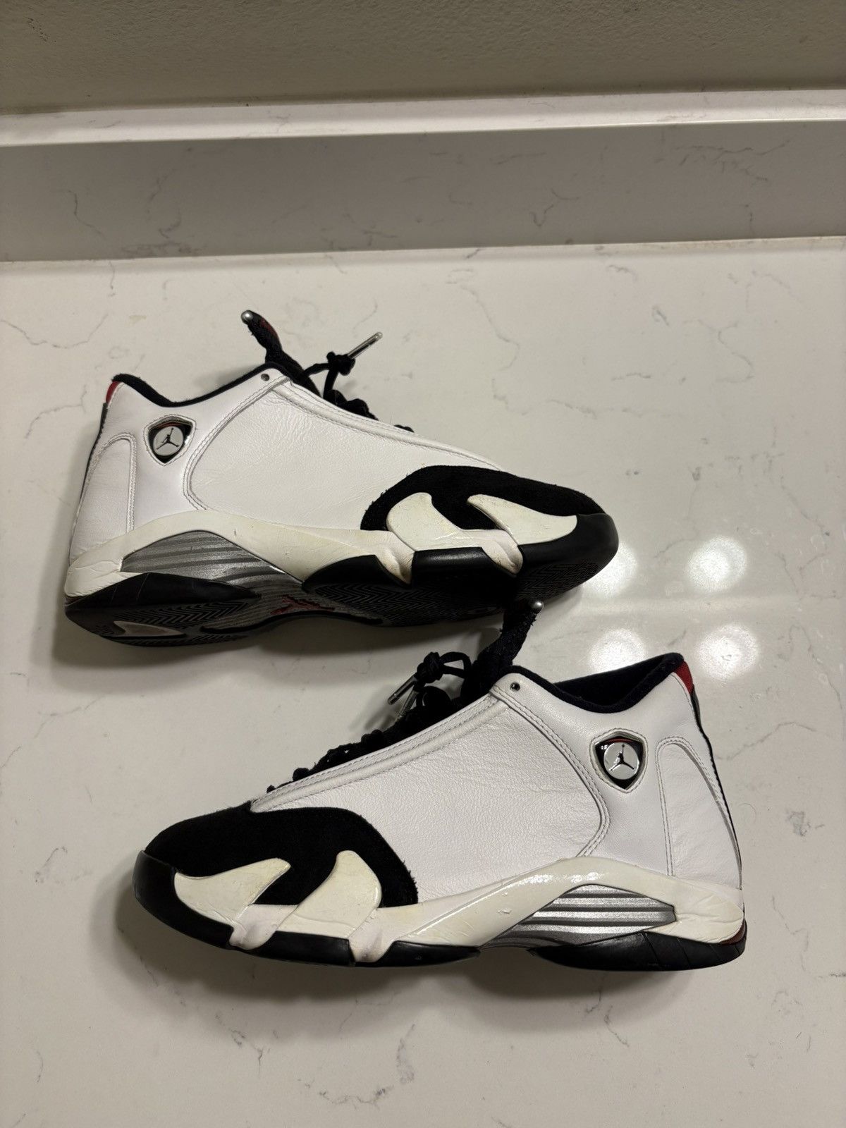 Jordan Brand Jordan 14 black toe size 9 Size US 9 / EU 42 - 1 Thumbnail