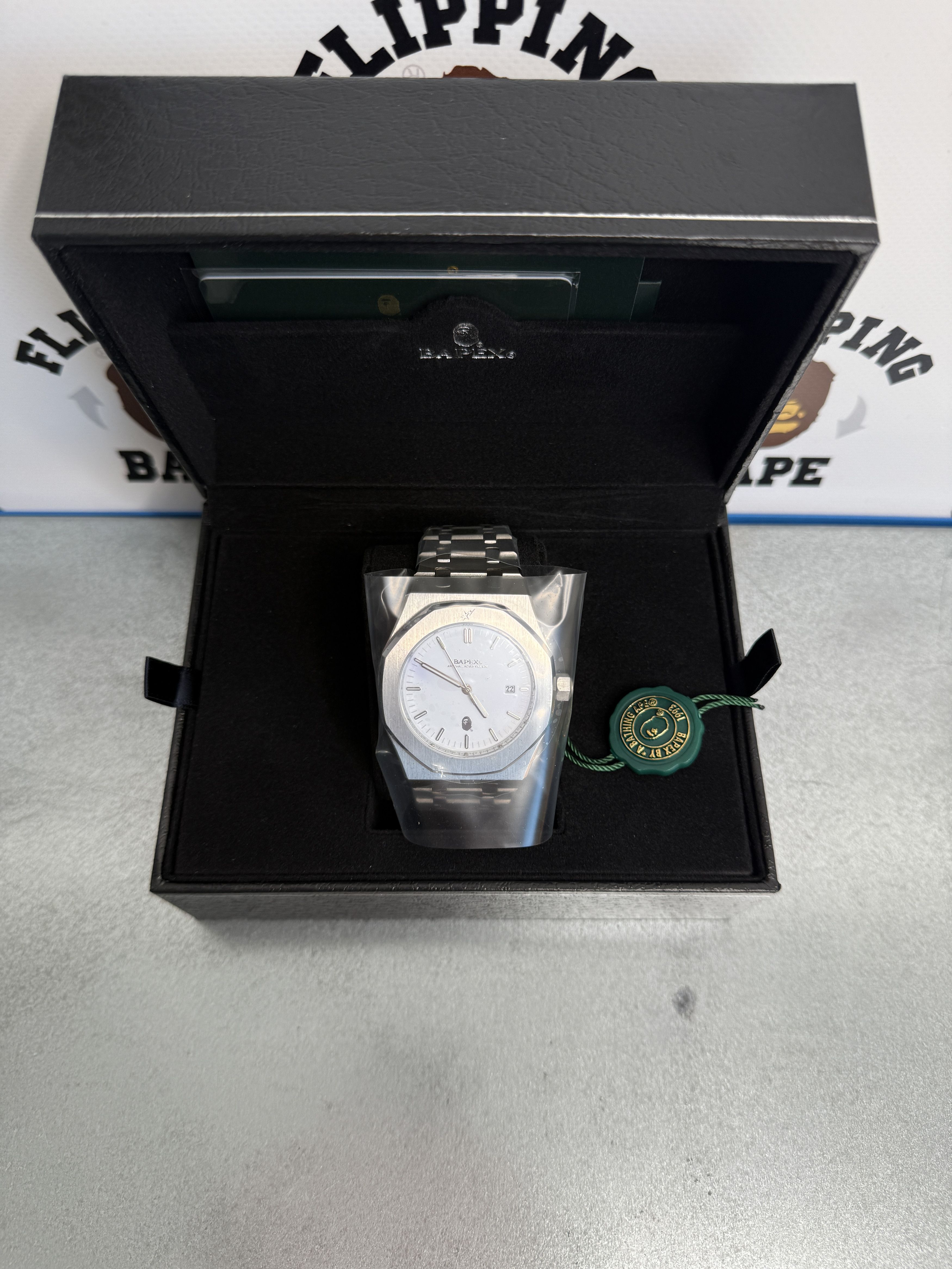 Bape BAPE TYPE 9 BAPEX #1 (2025) Size ONE SIZE - 20 Thumbnail