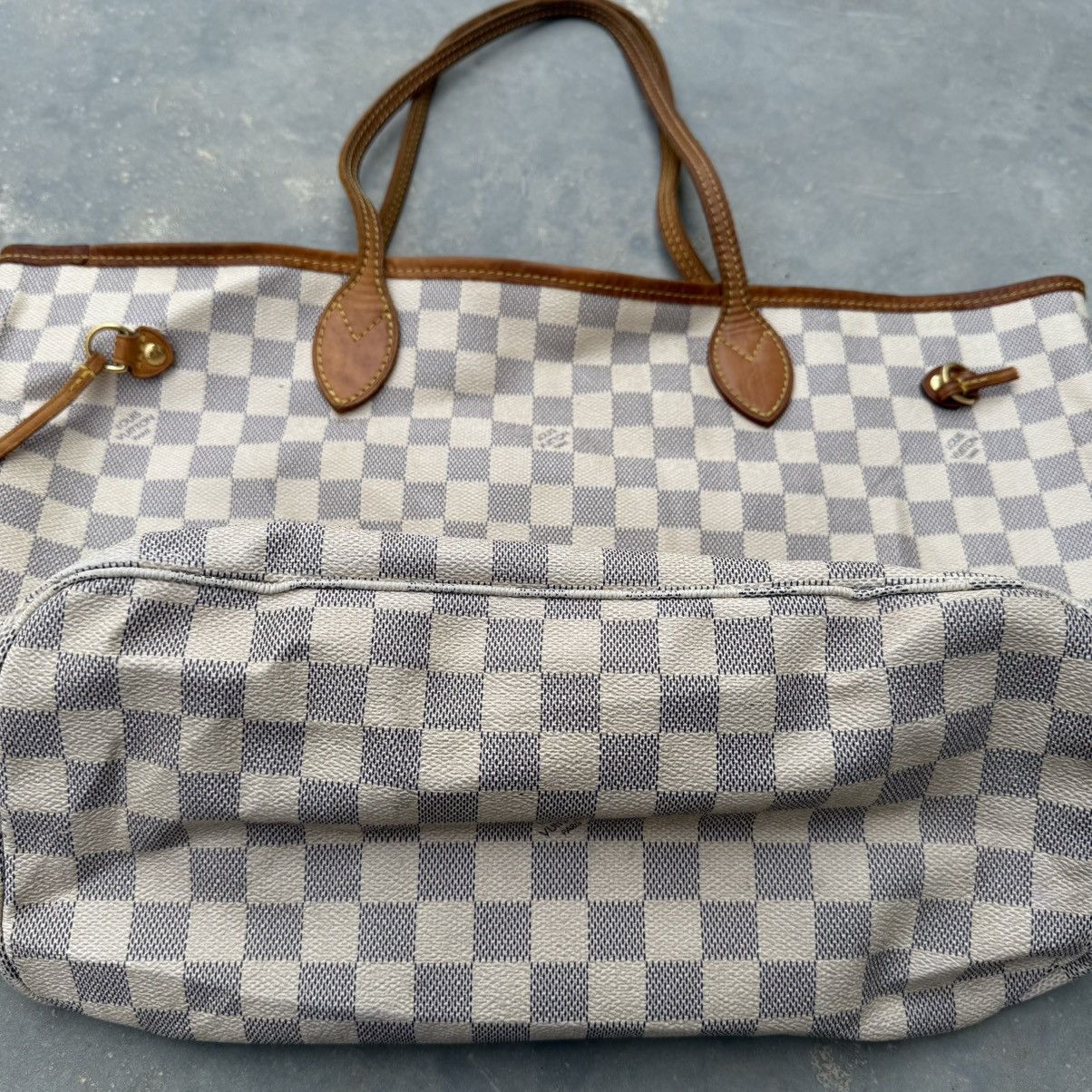 Louis Vuitton Louis Vuitton Neverfull MM in Damier Azur Tote Size ONE SIZE - 3 Thumbnail