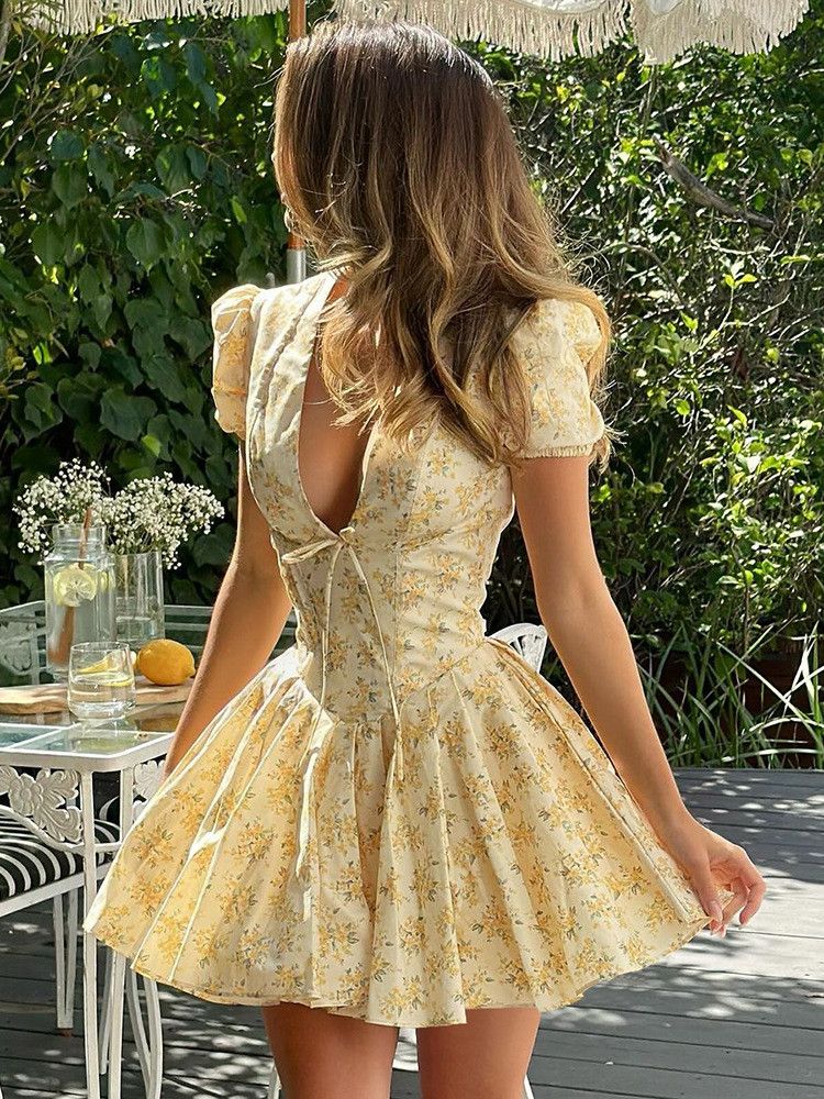 image of Vintage Sexy Deep V Pleated Floral Dress in Yellow, Women's (Size Medium)