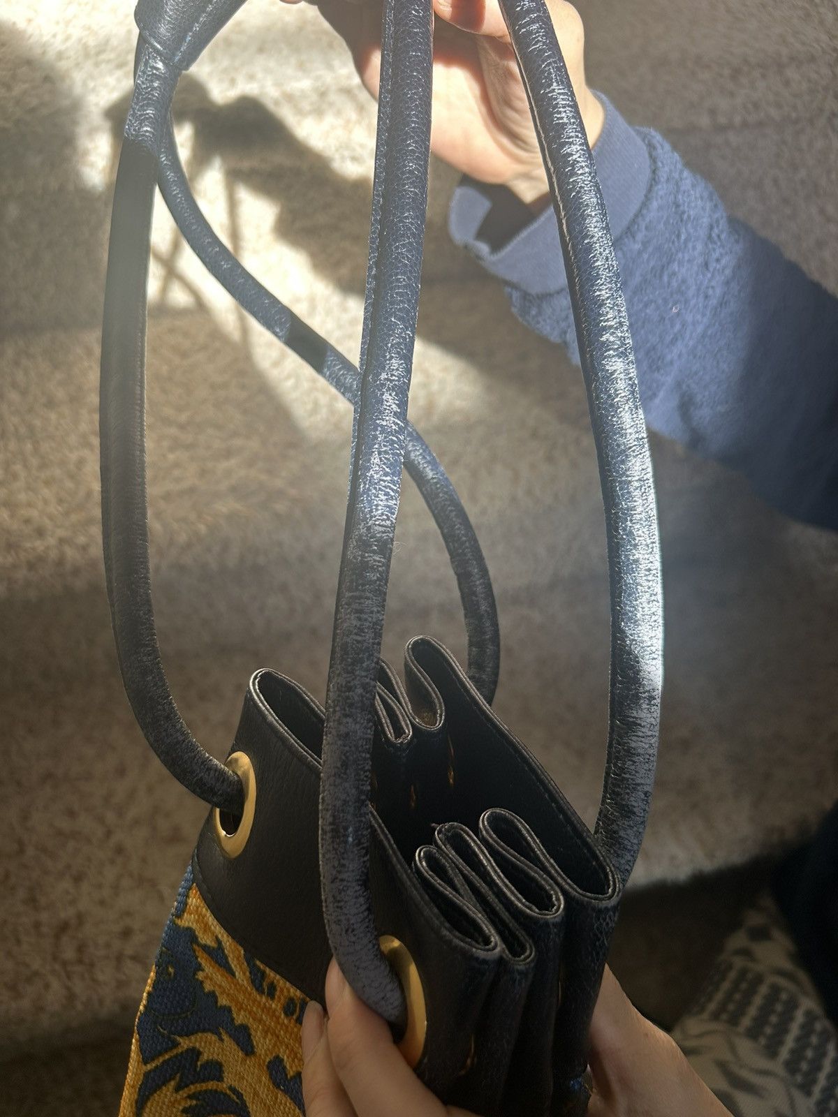 Versace Versace Bucket Bag Size ONE SIZE - 4 Thumbnail