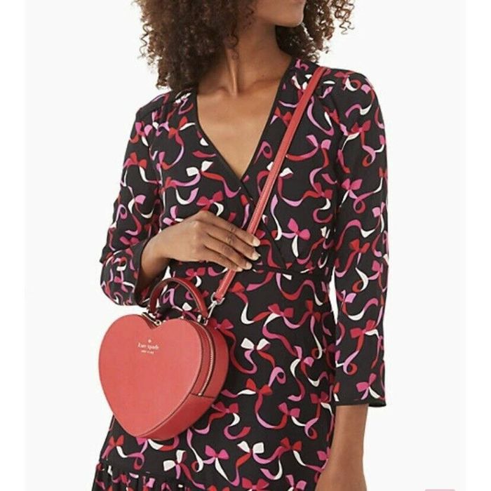 Love Shack Heart Crossbody