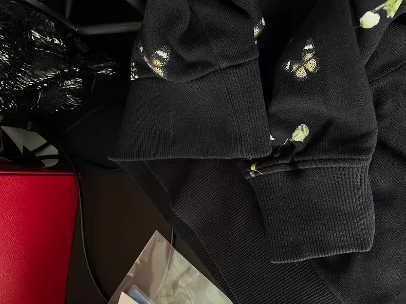 Givenchy Givenchy Holy Mother Starry Sweatshirt Size US XS / EU 42 / 0 - 7 Thumbnail