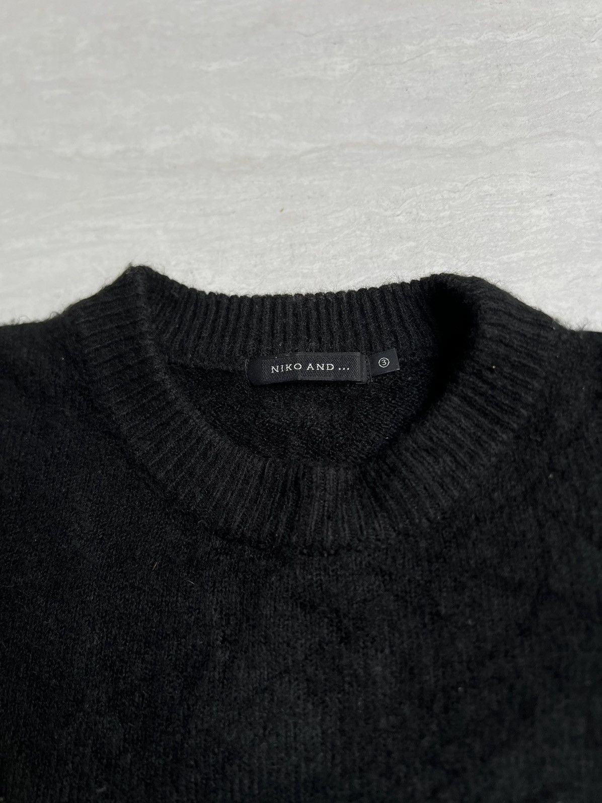 Tsumori Chisato NIKO AND Issey Miyake Black Wool Pocket Sweater Size US XL / EU 56 / 4 - 5 Thumbnail