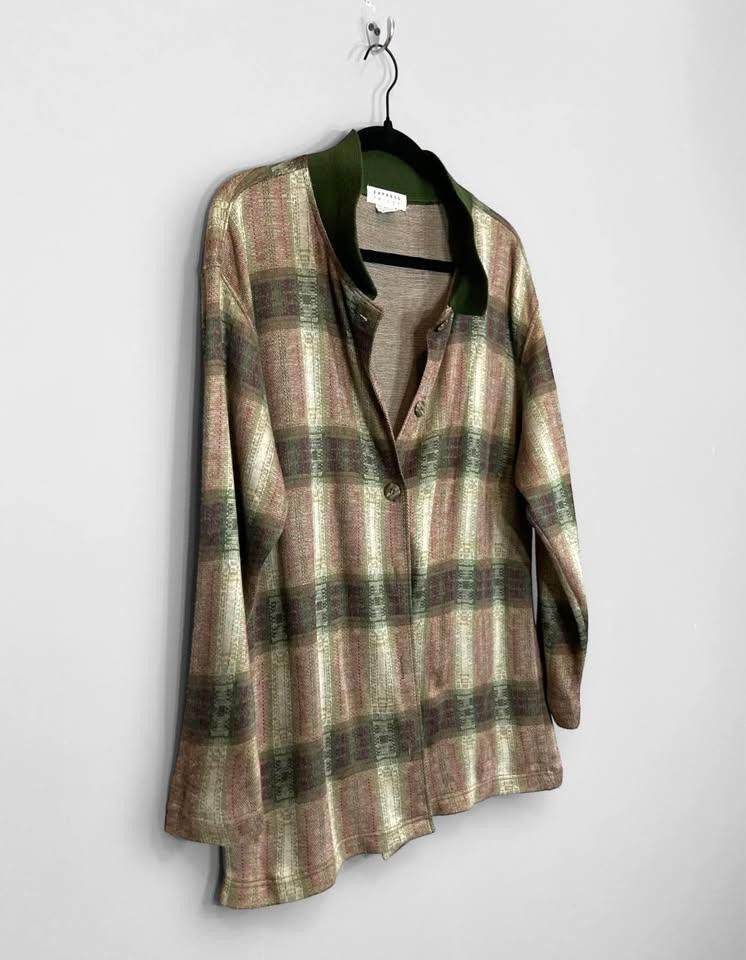 Express Chic Oversized Plaid Shirt with Green Collar Size M / US 6-8 / IT 42-44 - 1 Thumbnail