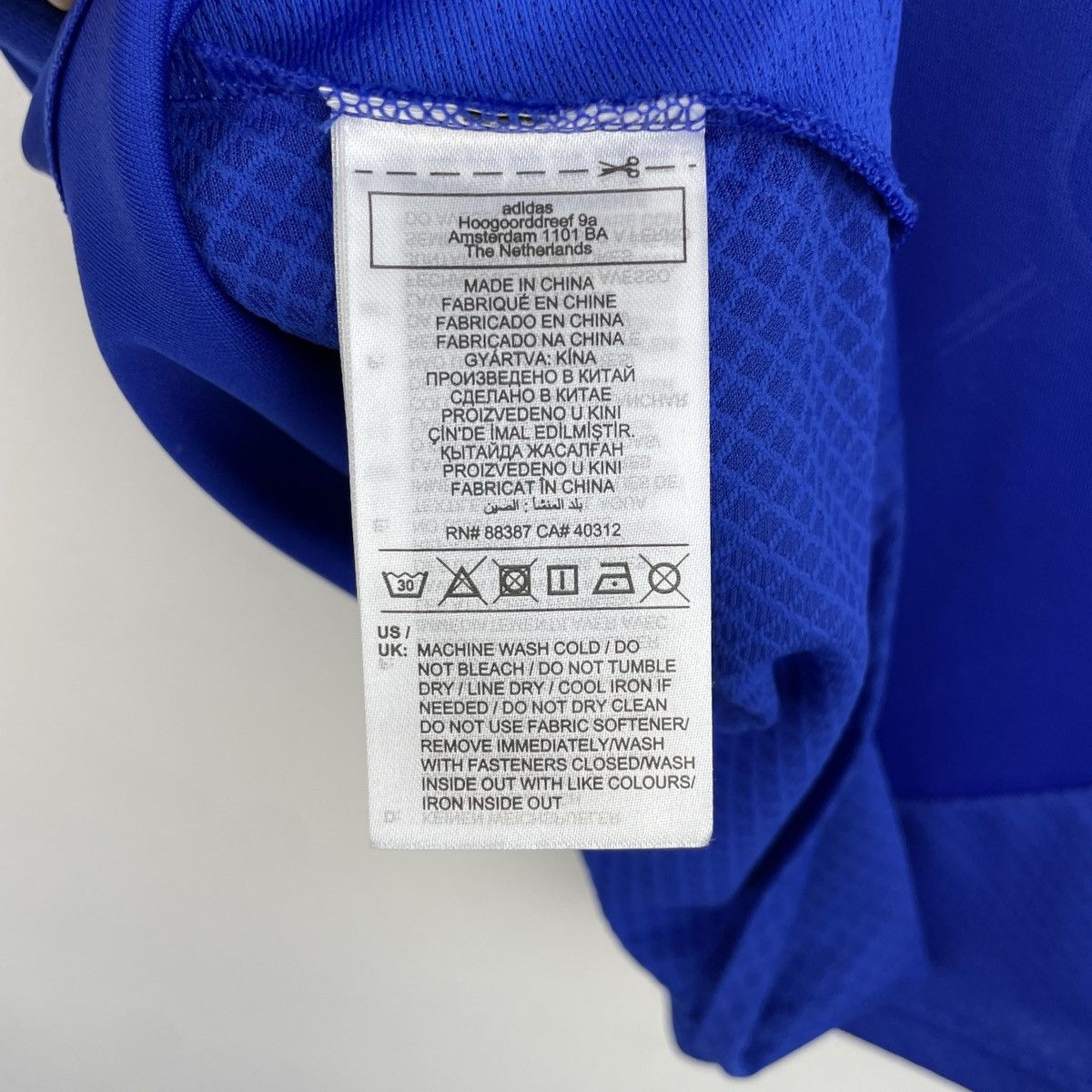 Adidas Schalke 04 Home Adidas Jersey Shirt 2024/2025 size L BNWT Size US L / EU 52-54 / 3 - 7 Thumbnail