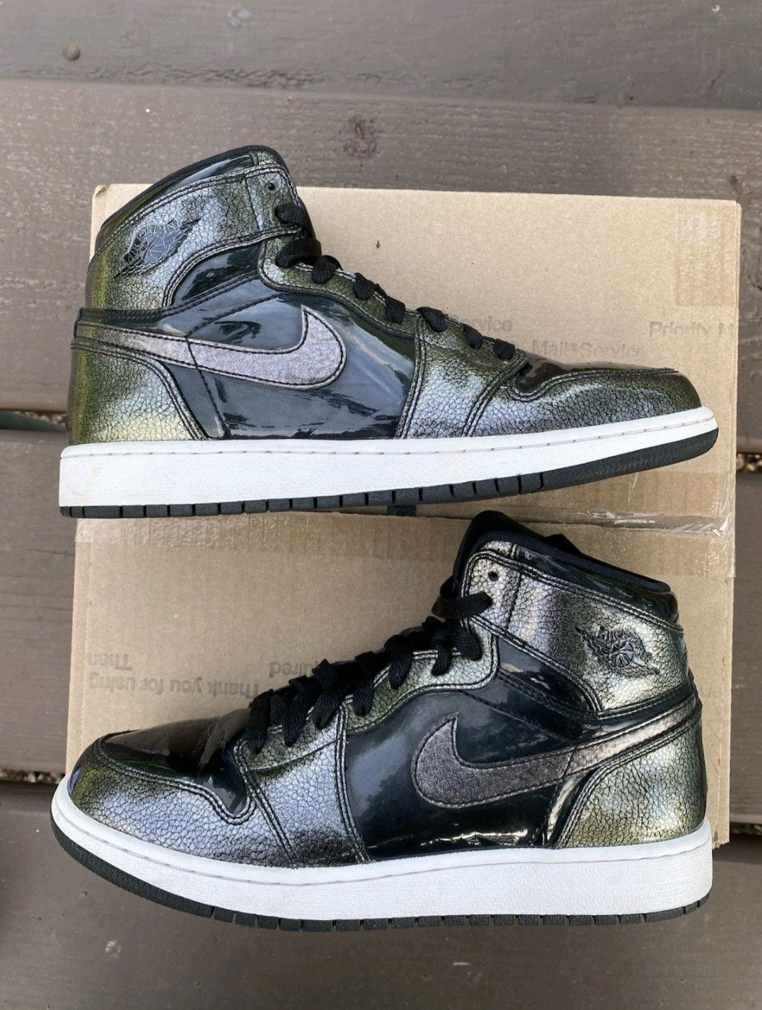 Jordan Brand Nike Air Jordan Retro 1 High GS Black 705300017 Size 6.5 Size US 6.5 / EU 39-40 - 3 Thumbnail