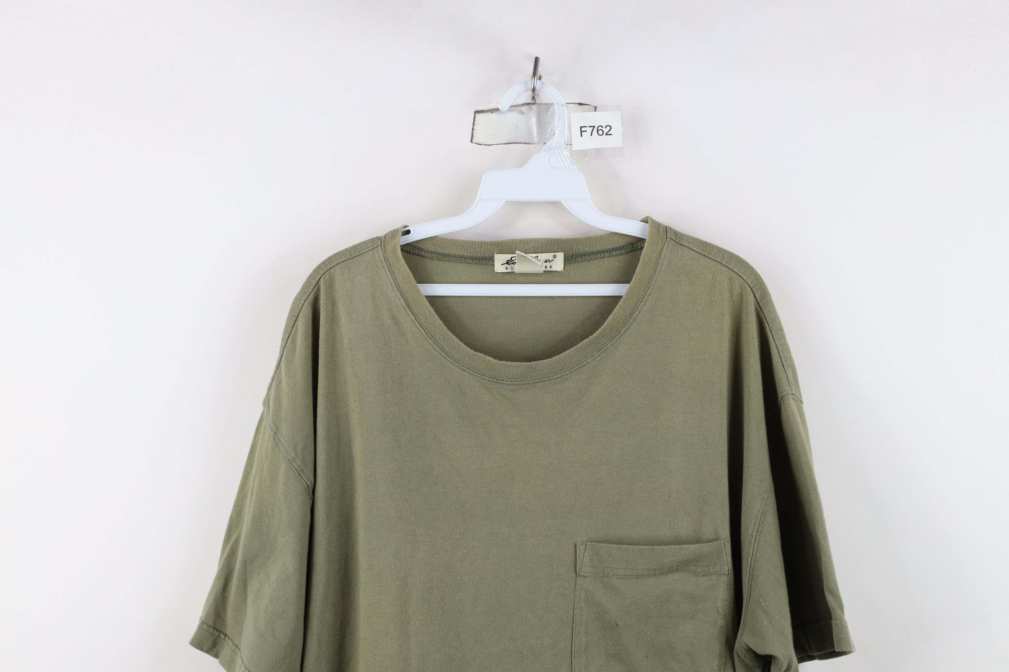 Eddie Bauer Vintage 90s Eddie Bauer Blank Cotton Pocket T-Shirt Green Size US XL / EU 56 / 4 - 2 Thumbnail