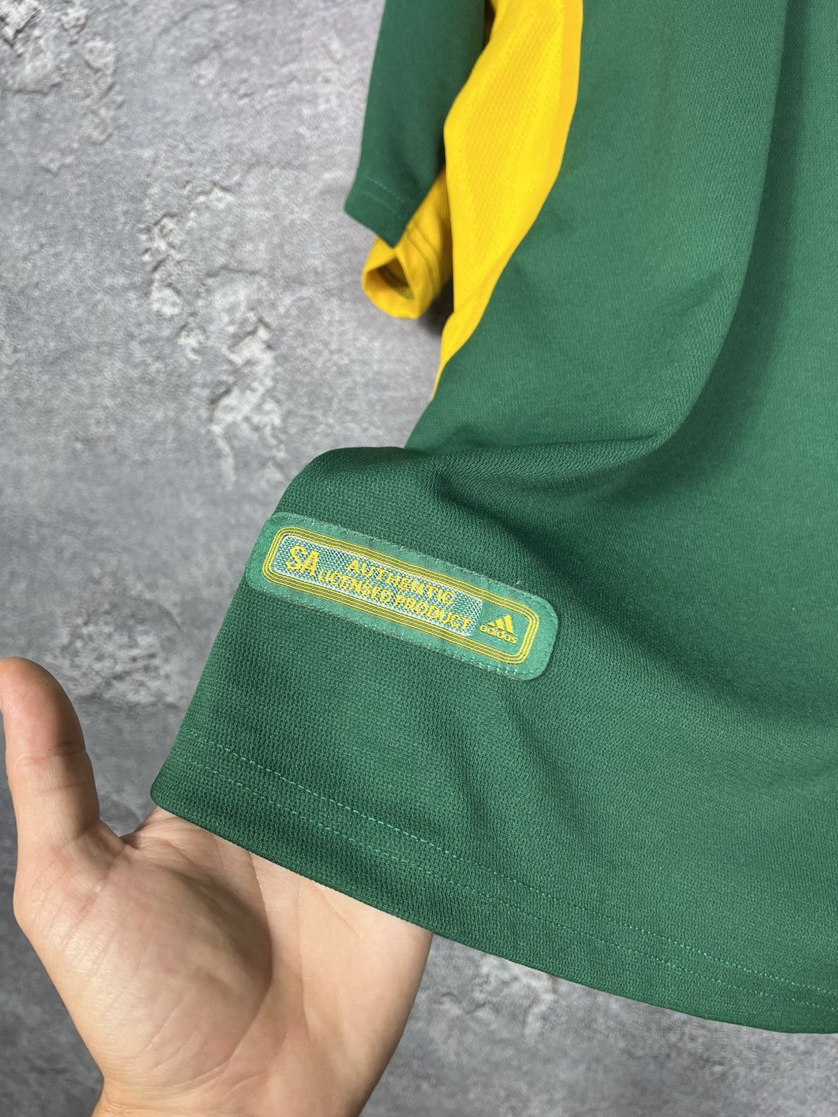 Adidas Vintage 2001 Adidas Australia Boys 10 Jersey T-shirt Size US XS / EU 42 / 0 - 8 Thumbnail