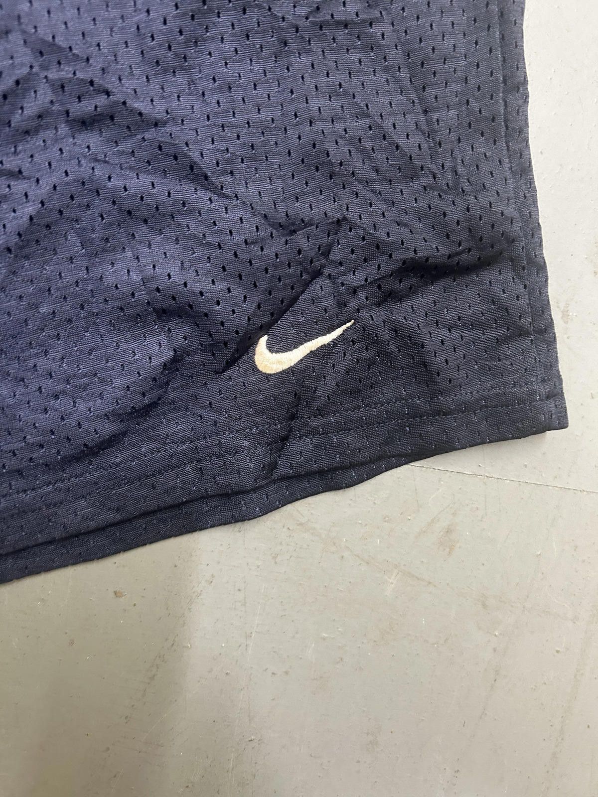 Nike Nike Women's Rugby Mesh Shorts - Black Size 28" / US 6 / IT 42 - 3 Thumbnail