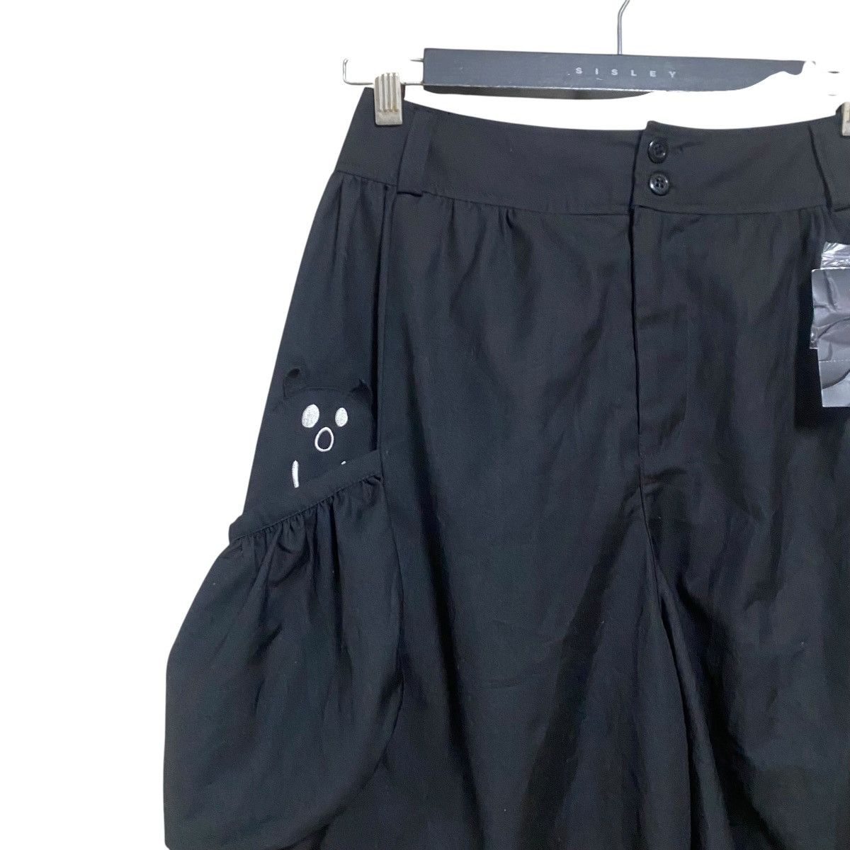 Le Grande Bleu (L.G.B.) PEACE NOW Nylon Parachute Cargo Pants Short Size 26" / US 2 / IT 38 - 4 Thumbnail