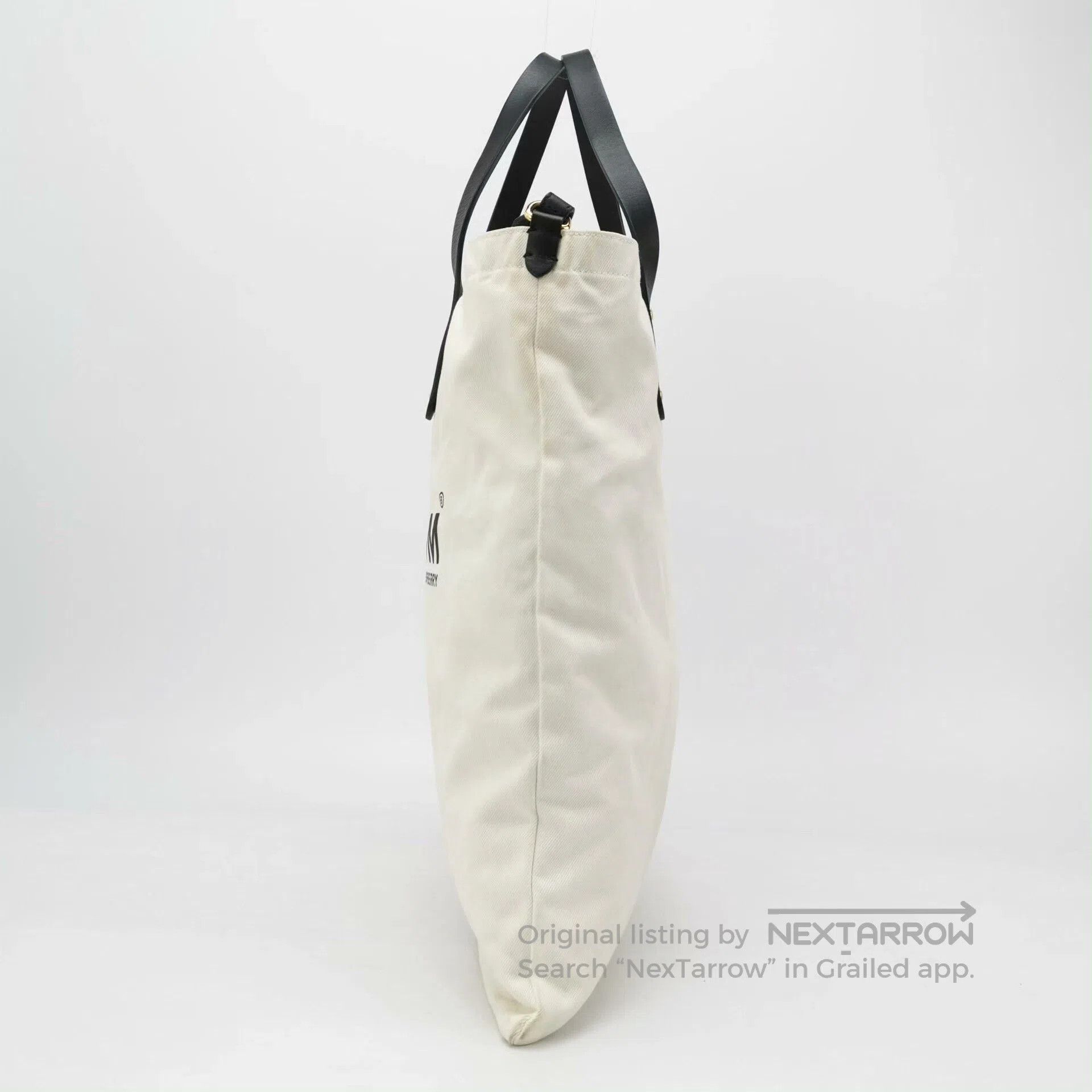 Burberry Burberry KINODM Canvas Letter Print Tote. Size ONE SIZE - 2 Thumbnail