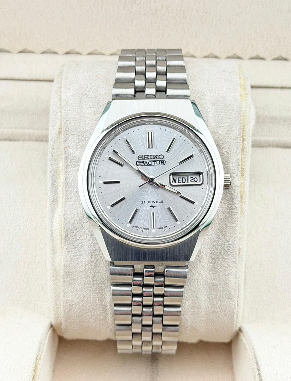 Seiko Vintage Seiko 5 Actus Men's Wrist Automatic Watch|Day-Date Size 36 - 6 Thumbnail