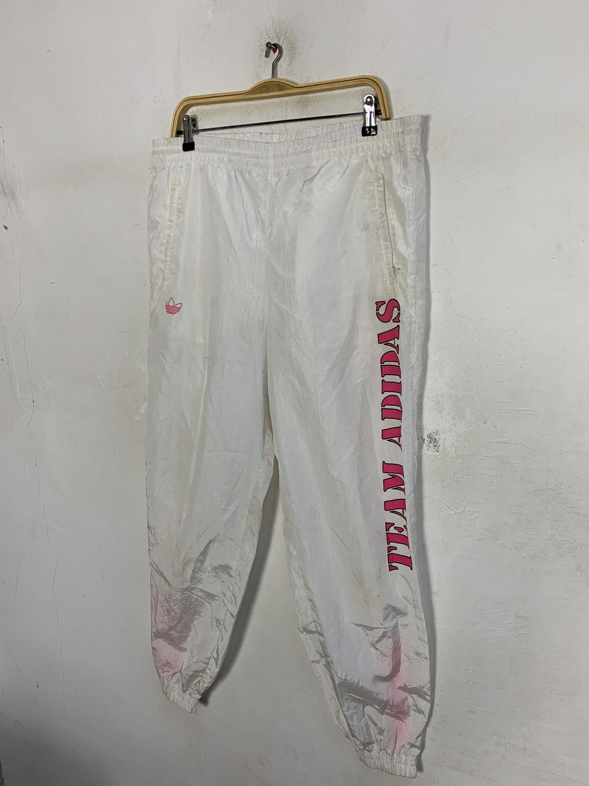 Adidas Hype 90s Adidas Spell Out Logo Pant Olympic Size US 35 - 3 Thumbnail