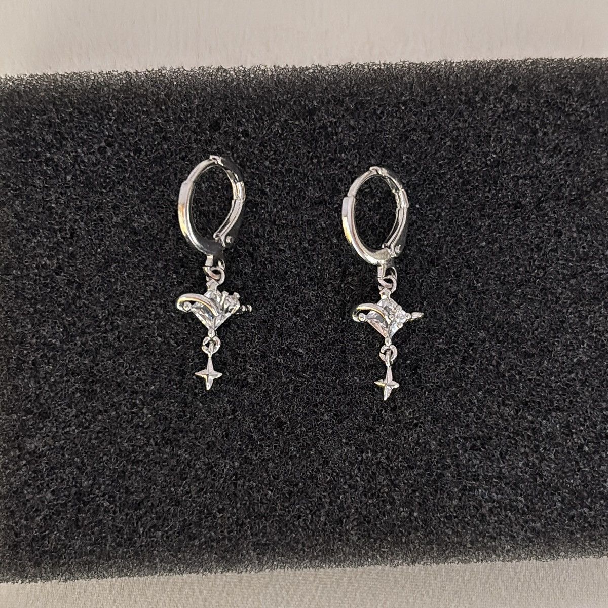 Other CZ Star Love Heart Dangle Drop Earrings for Women Size ONE SIZE - 1 Thumbnail