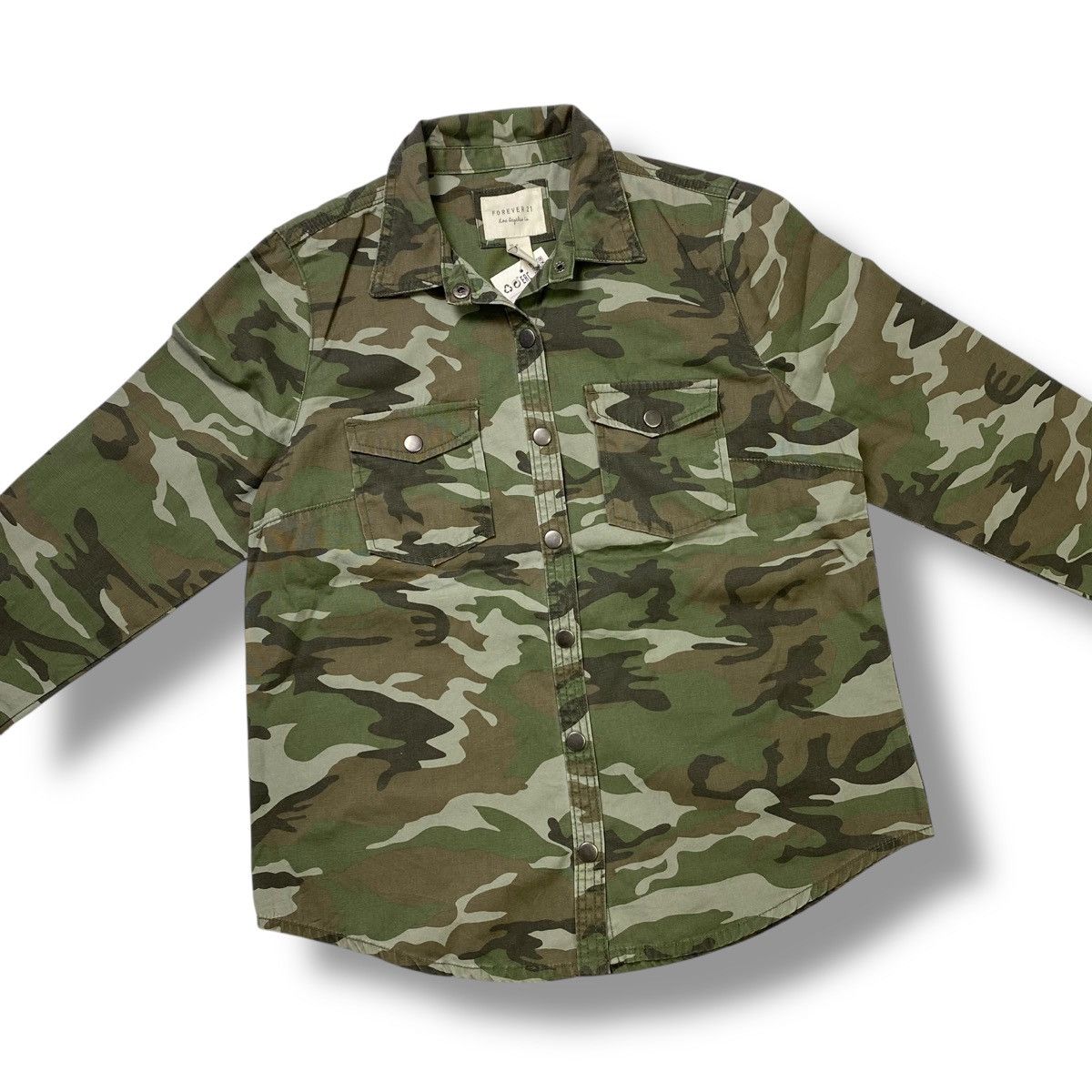 Forever 21 Vintage Forever 21 camo long sleeve button shirt Size US S / EU 44-46 / 1 - 2 Thumbnail