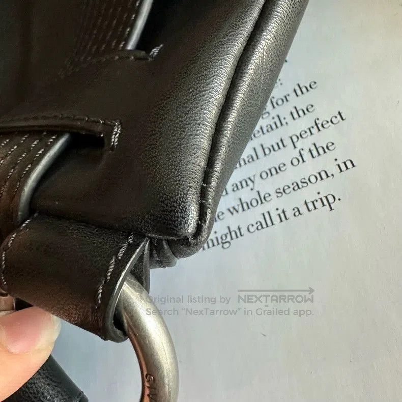Givenchy Givenchy Tag Series Black Fanny Pack. Size ONE SIZE - 9 Thumbnail