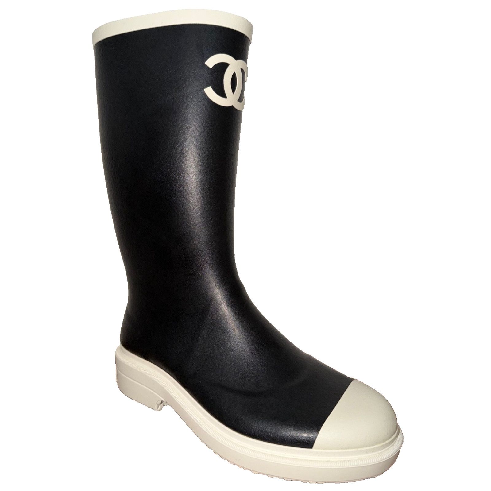 Chanel Chanel Black White CC Logo Rubber Rain Boots 38 Size US 8 / IT 38 - 1 Thumbnail