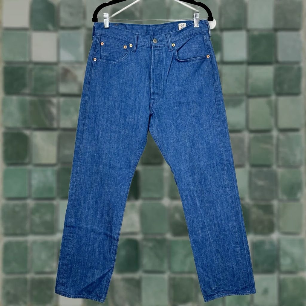 Levi's VTG Levi’s 501 Jeans Button Fly Dark Denim Misprint Tag White Oak Cone Mills 1032 Made in Mexico 33x29 Men Regular USA Straight Denim Size US 33 - 1 Thumbnail