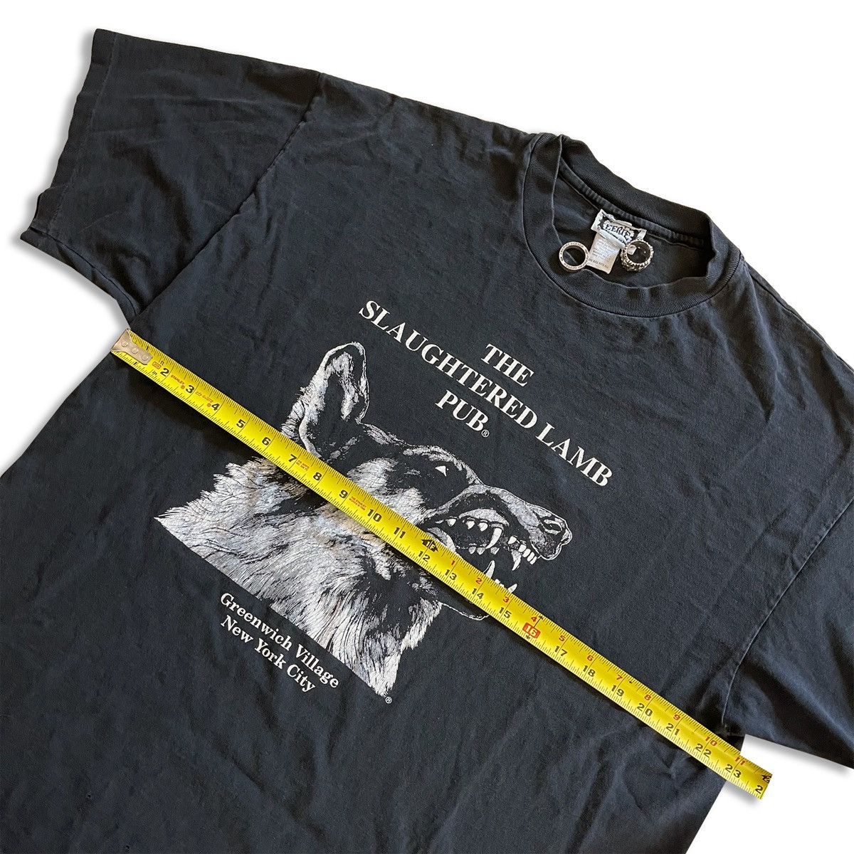 Vintage 1990s The Slaughtered Lamb Pub Tee Size US XL / EU 56 / 4 - 9 Thumbnail